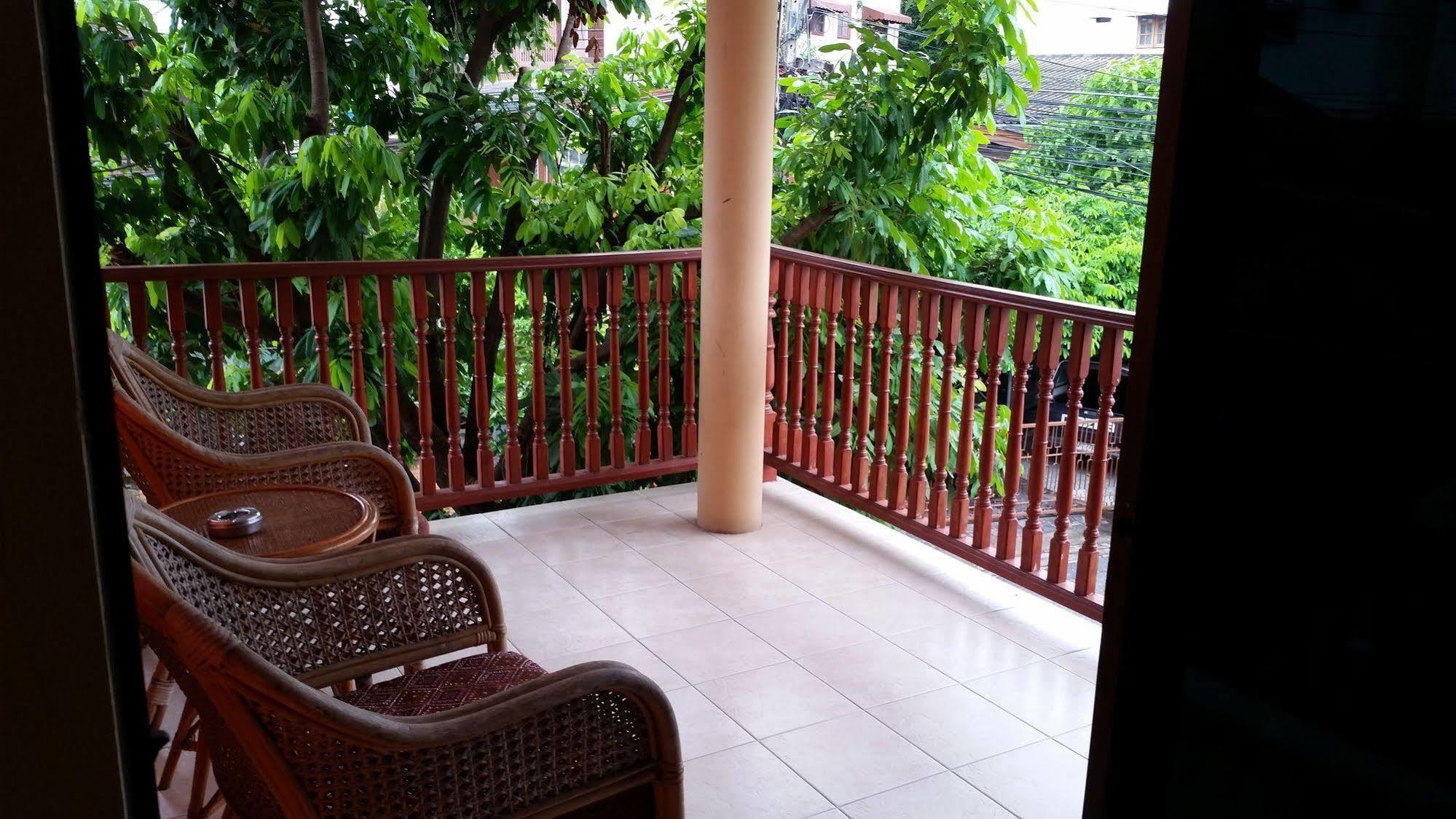 Villa Oranje Chiang Mai Extérieur photo