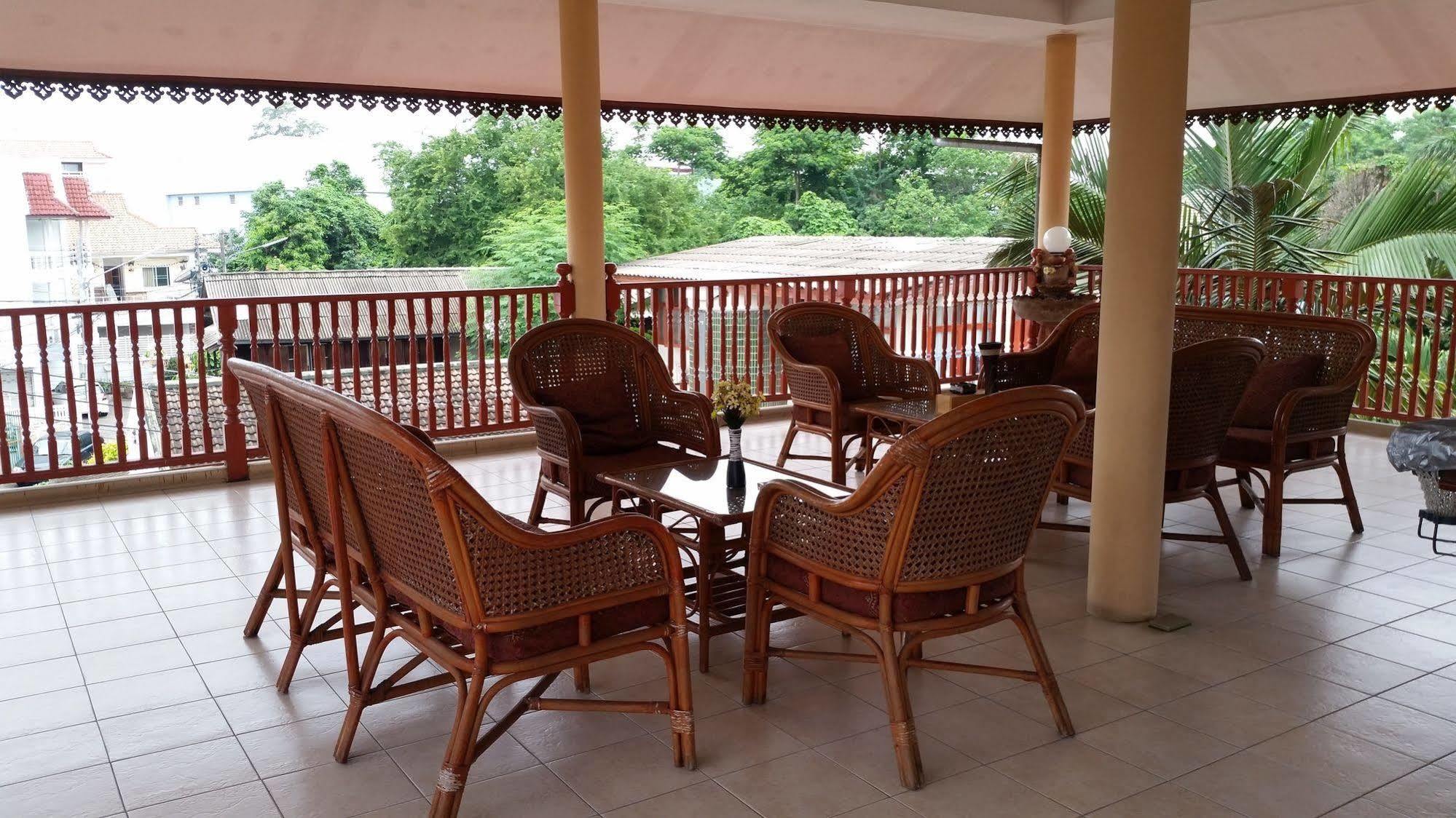 Villa Oranje Chiang Mai Extérieur photo